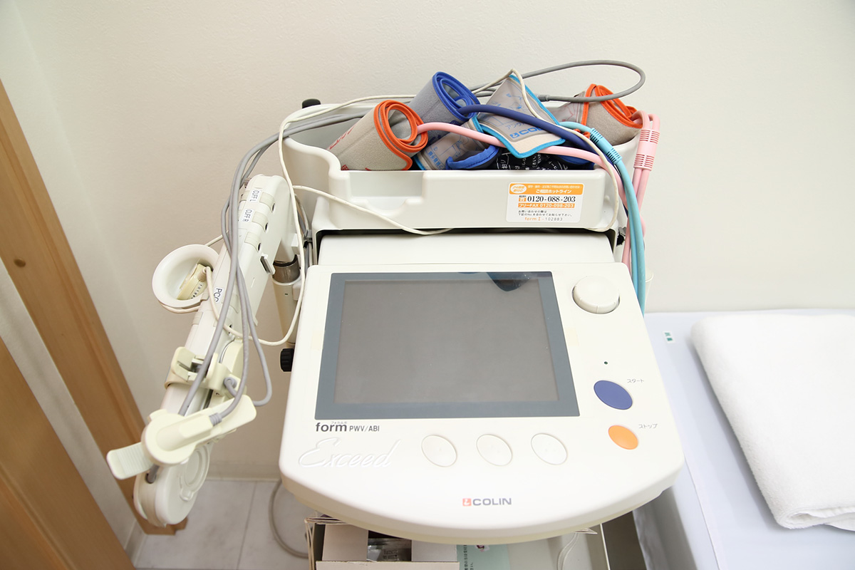 動脈硬化検査（血圧脈波検査・簡易心機能検査）